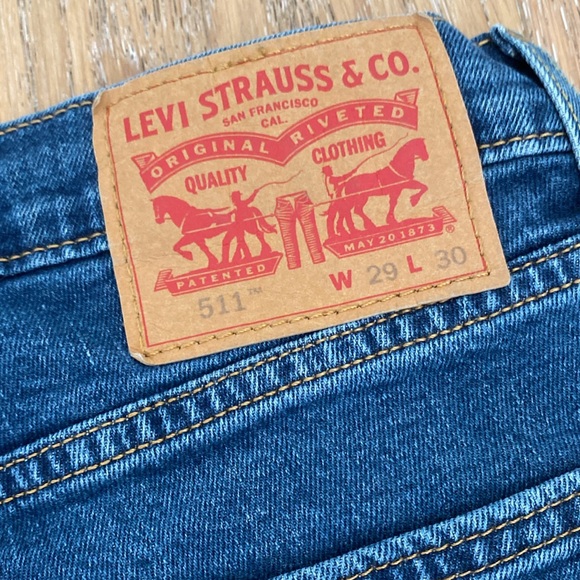 MENS LEVI’S 511 (29 x 30) med-dark wash - Picture 6 of 15